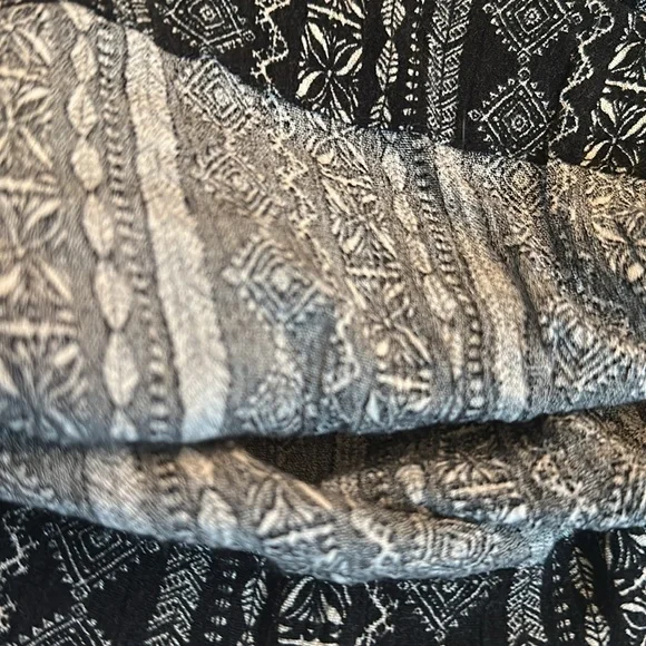 Shop Talulah Nevada Wide Leg Pants - Picture 4 of 7